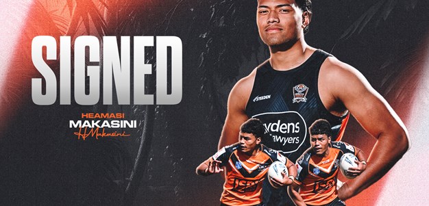 Rising star signs long-term deal with Wests Tigers