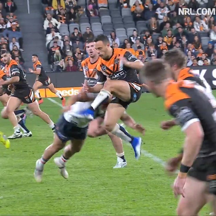 Tetevano facing suspension for late tackle on Brooks