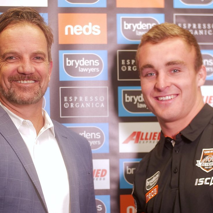 Jacob Liddle speaks about decision to re-sign with Wests Tigers
