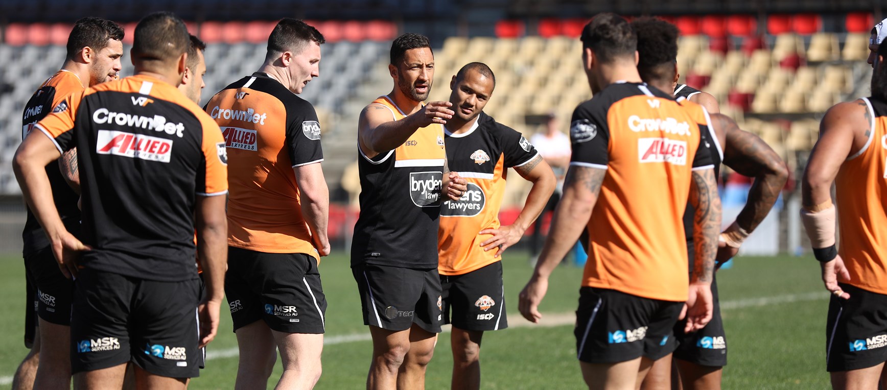 Gallery: Getting ready for the Dragons!