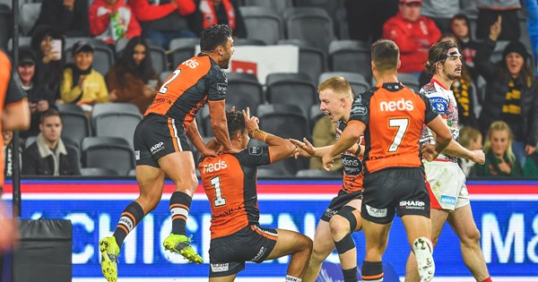 Wests Tigers celebrate Indigenous Round in style | Wests Tigers