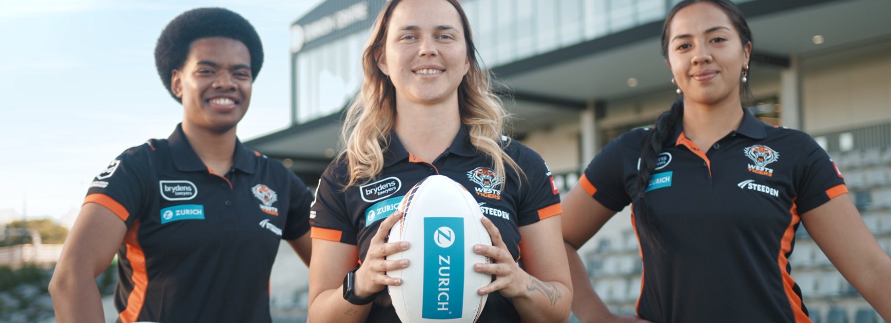 NRLW players Losana Lutu, Botille Vette-Welsh and Christian Pio