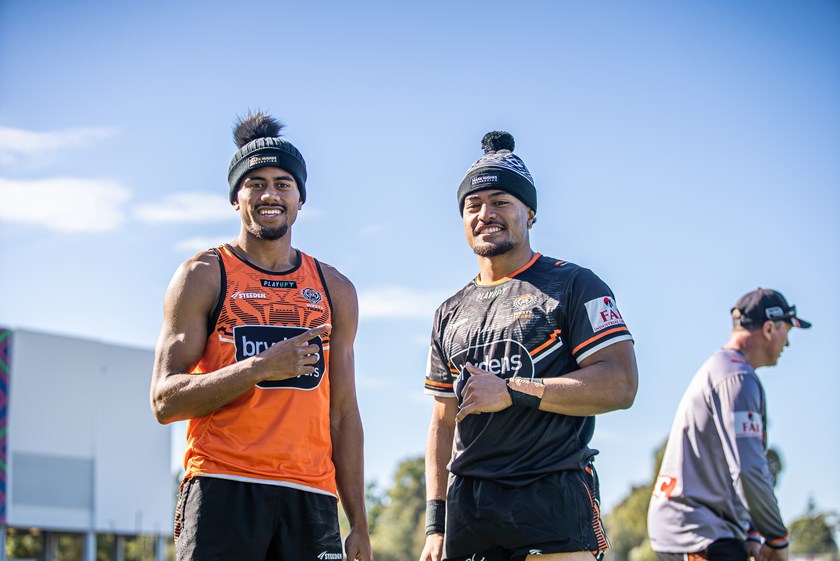 Wests Tigers help launch Beanie Round