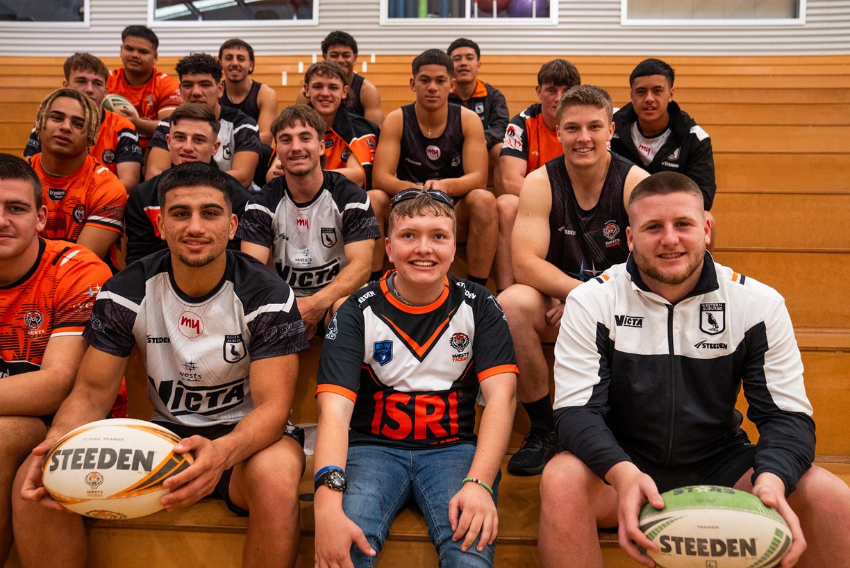 Gallery: Wests Tigers in Tamworth | Wests Tigers