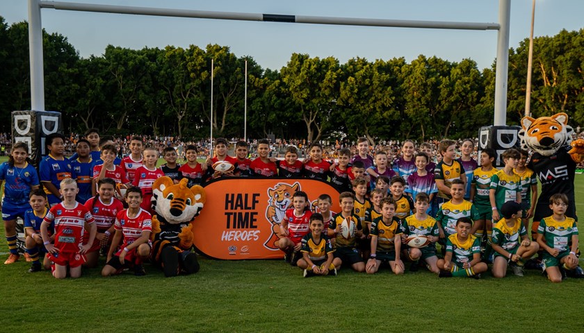 Junior League clubs take part in Half Time Heroes at Leichhardt Oval 