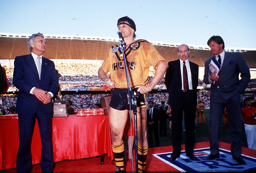 A dejected Wayne Pearce after losing 1989 Grand Final 