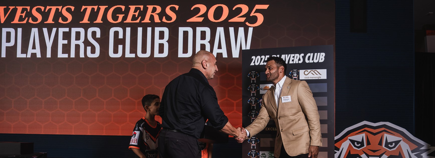 Wests Tigers thank Players Club partners